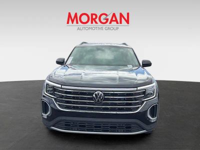 2026 Volkswagen Atlas — side profile view