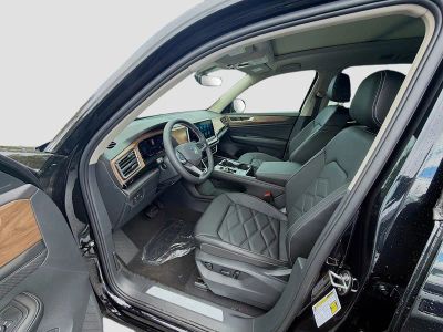2026 Volkswagen Atlas — photo 16 view