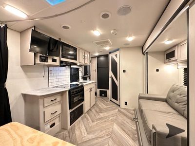 2024 Heartland Mallard - Photo 16