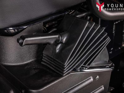 2026 Kawasaki Mule 4010 4x4 - Photo 10