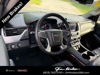 2020 GMC Yukon — interior view