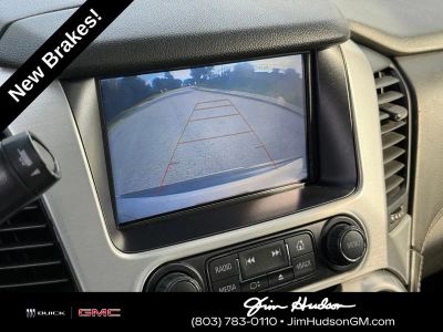 2020 GMC Yukon — detail view