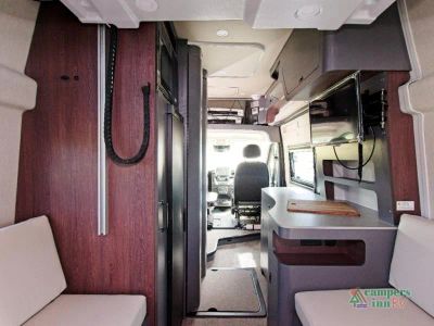 2027 Grand Design Lineage Series VP — photo 16 view
