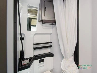 2027 Grand Design Lineage Series VP — photo 23 view