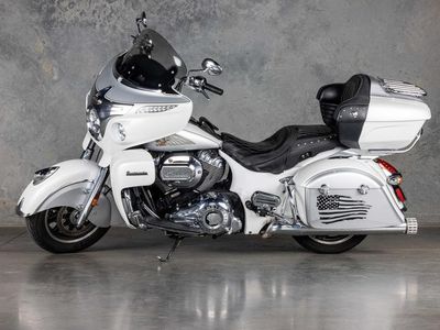 2018 Indian Motorcycle Roadmaster ABS Pearl White over Star Silver - Photo 2