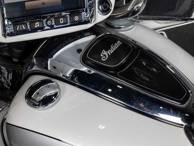 2018 Indian Motorcycle Roadmaster ABS Pearl White over Star Silver - Photo 20
