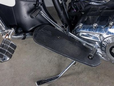 2018 Indian Motorcycle Roadmaster ABS Pearl White over Star Silver - Photo 6