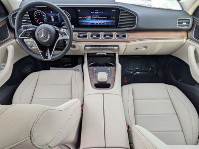 2026 Mercedes-Benz GLE — photo 15 view