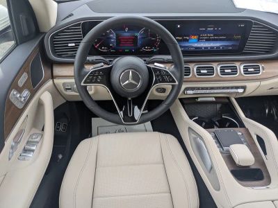 2026 Mercedes-Benz GLE — photo 16 view