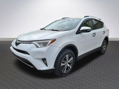2018 Toyota RAV4 - Photo 3