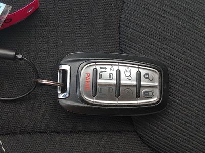 2023 Chrysler Voyager - Photo 15