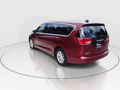 2023 Chrysler Voyager - Photo 5