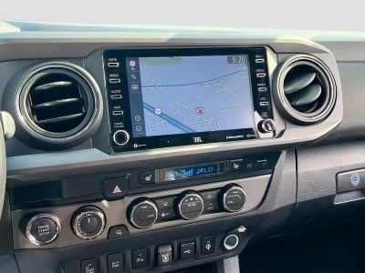 2022 Toyota Tacoma — photo 13 view