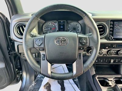 2022 Toyota Tacoma — photo 11 view