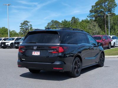 2024 Honda Odyssey - Photo 3