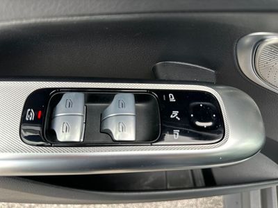 2025 Mercedes-Benz GLC - Photo 28
