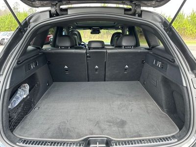 2025 Mercedes-Benz GLC - Photo 30