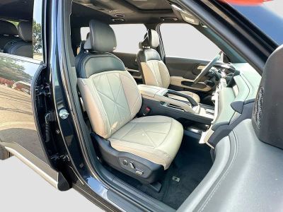 2027 Kia Telluride Hybrid — photo 30 view