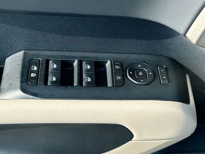 2027 Kia Telluride Hybrid — photo 18 view