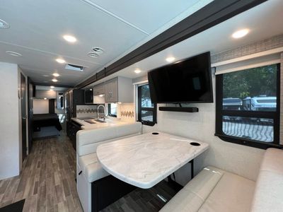 2024 Thor Motor Coach PALAZZO - Photo 6