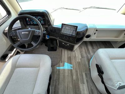 2024 Thor Motor Coach PALAZZO - Photo 2