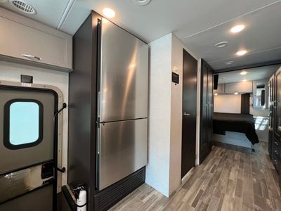 2024 Thor Motor Coach PALAZZO - Photo 13