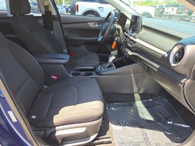 2021 Kia Forte — photo 10 view