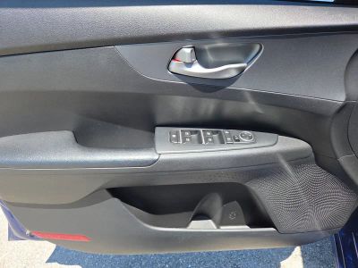 2021 Kia Forte — photo 23 view