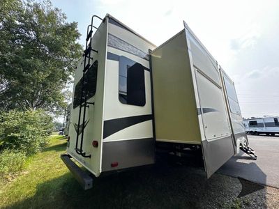 2018 Grand Design Solitude - Photo 5
