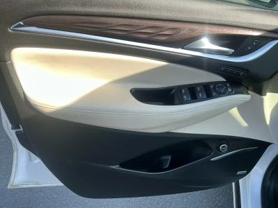 2023 Buick Enclave — photo 15 view