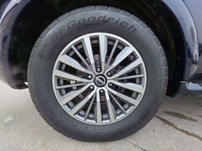 2021 Nissan Armada - Photo 16