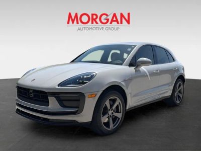 2023 Porsche Macan — photo 7 view