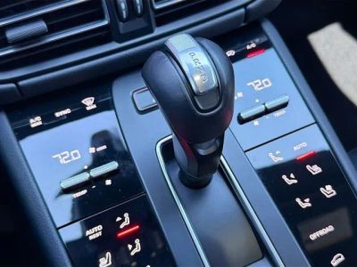 2023 Porsche Macan — photo 29 view