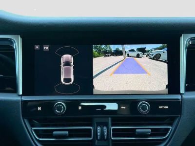 2023 Porsche Macan — photo 33 view