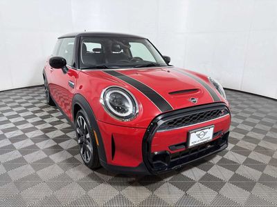 2023 MINI Hardtop 2 Door - Photo 2