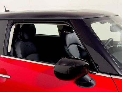2023 MINI Hardtop 2 Door - Photo 29