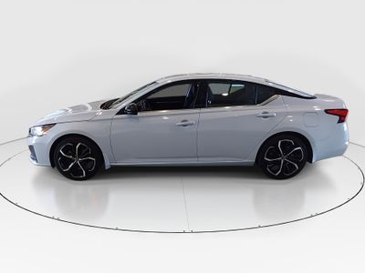 2024 Nissan Altima - Photo 4