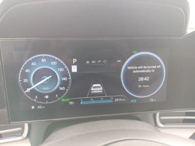 2025 Hyundai Elantra Hybrid - Photo 18