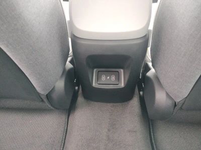 2025 Hyundai Elantra Hybrid - Photo 37