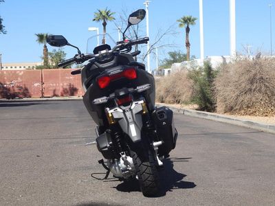 2026 Honda ADV160 - Photo 6