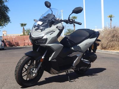 2026 Honda ADV160 - Photo 1