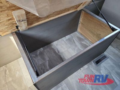 2024 Dutchmen RV Kodiak Ultra-Lite - Photo 38