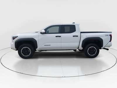 2024 Toyota Tacoma 4WD - Photo 4
