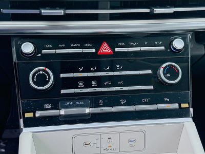 2026 Hyundai SANTA FE — photo 12 view