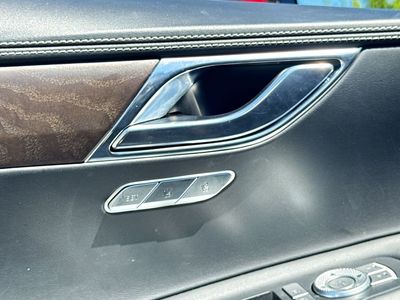2023 Genesis GV80 2.5T — photo 13 view