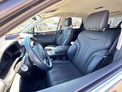 2023 Genesis GV80 2.5T — photo 10 view