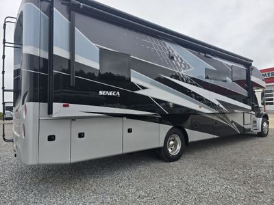 2026 Jayco Seneca - Photo 5