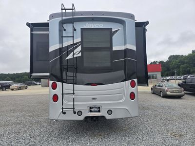 2026 Jayco Seneca - Photo 4