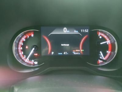2024 Toyota RAV4 - Photo 14