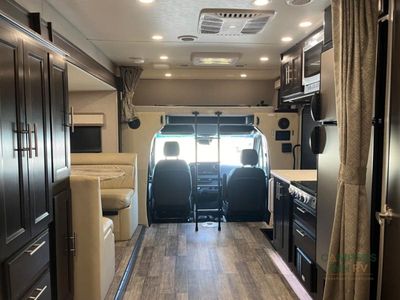 2021 Dynamax isata 3 - Photo 16